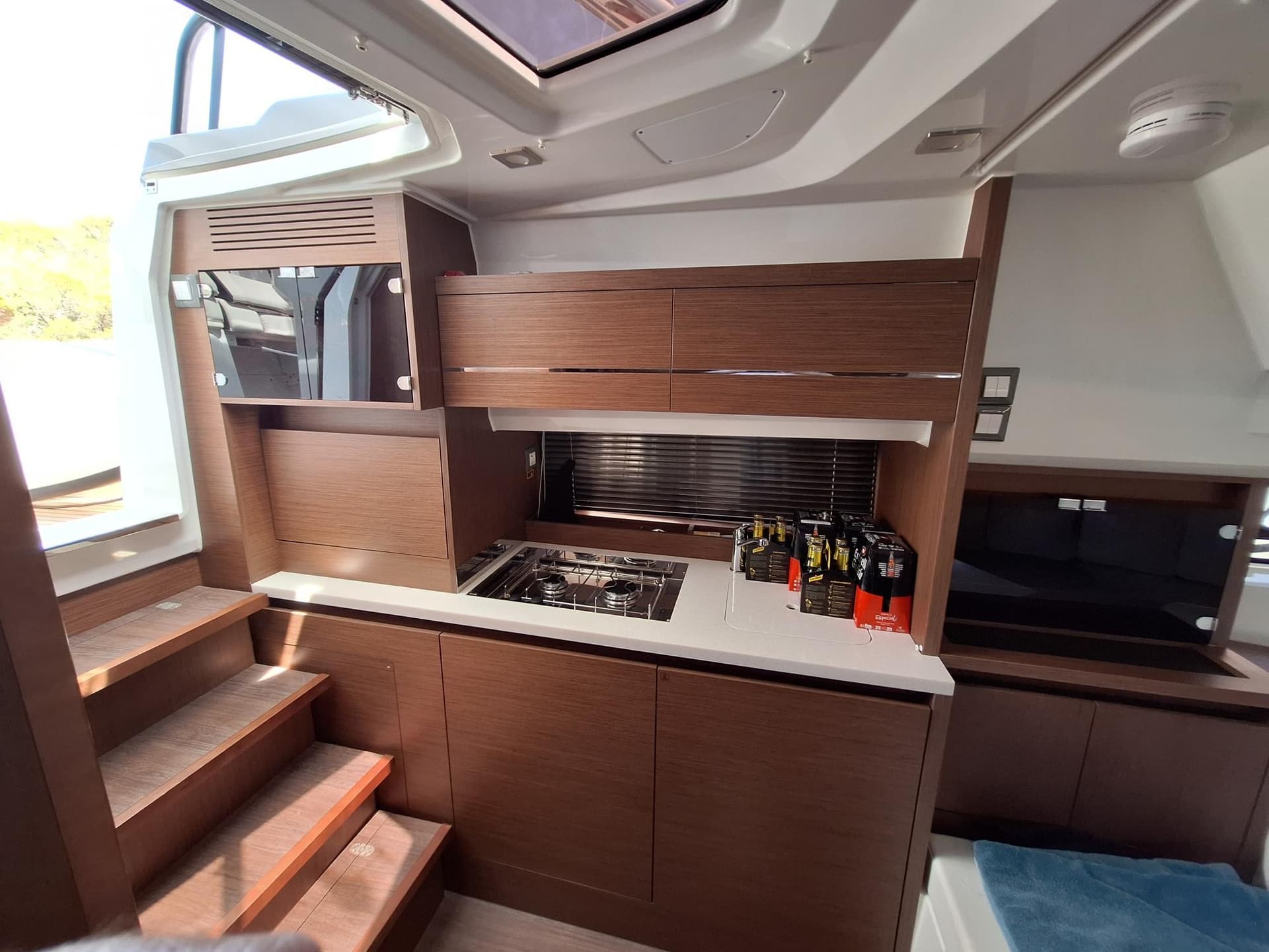 Jeanneau Cap Camarat 12.5 WA - miniatura 8