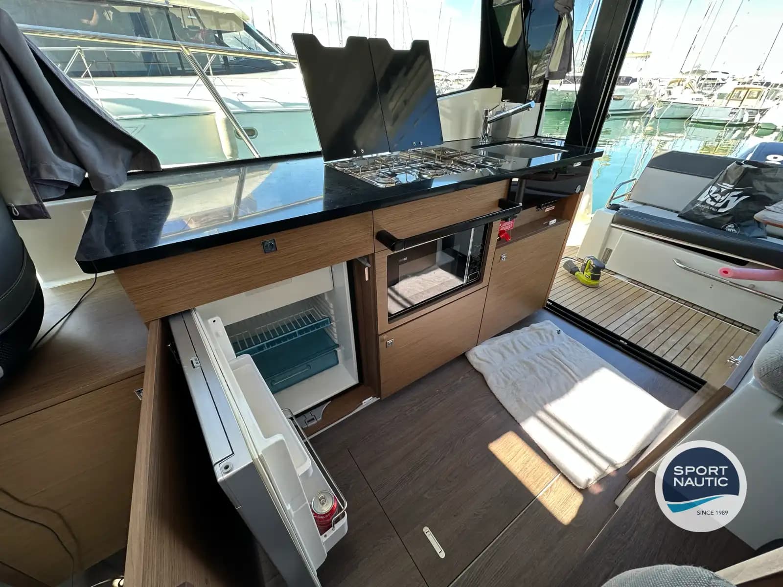 JEANNEAU MERRY FISHER 1095 - miniatura 15