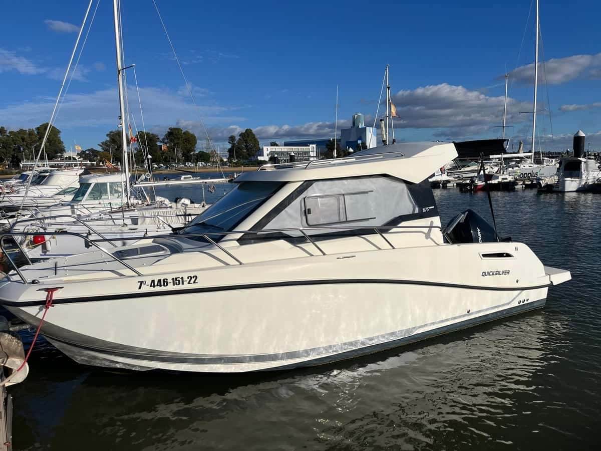 Quicksilver Active 675 Weekend