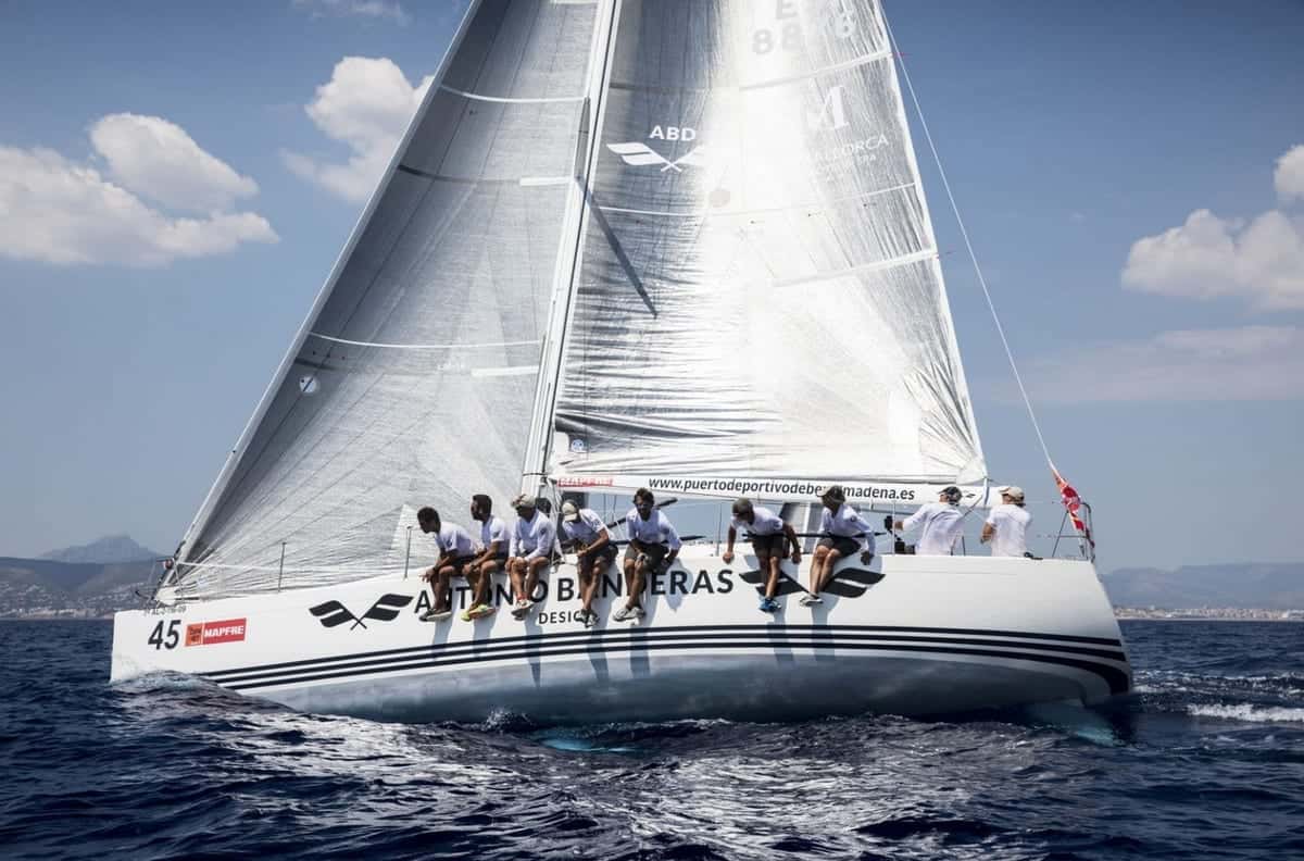 X-YACHTS 41 MAKANAKI