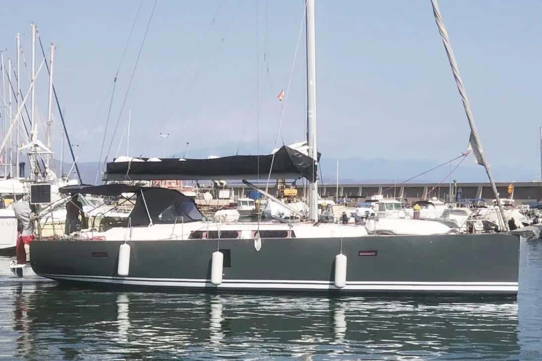 Hanse 445