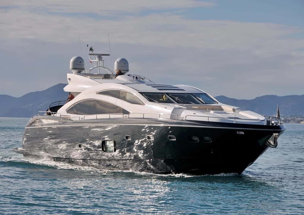 Sunseeker Predator 84