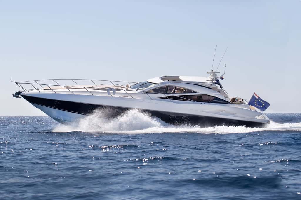 Sunseeker Predator 68