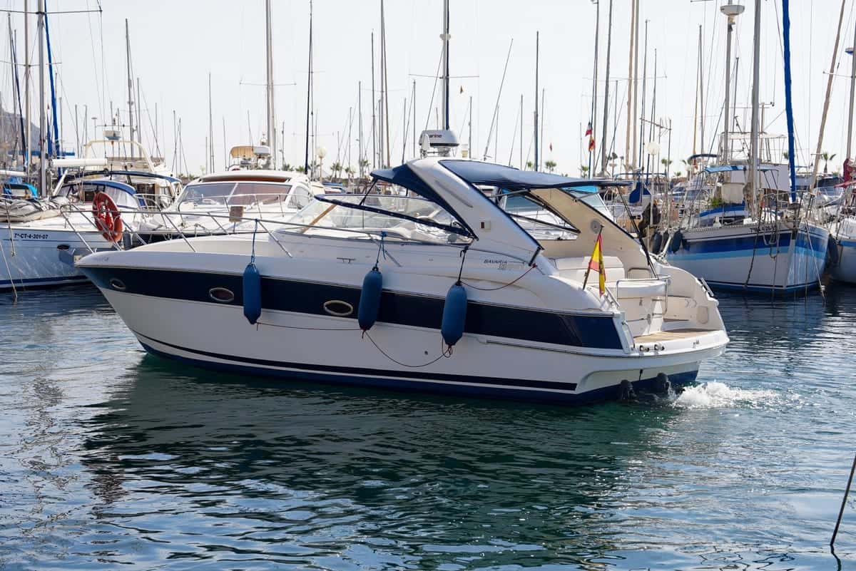 BAVARIA 33 SPORT AA/CC