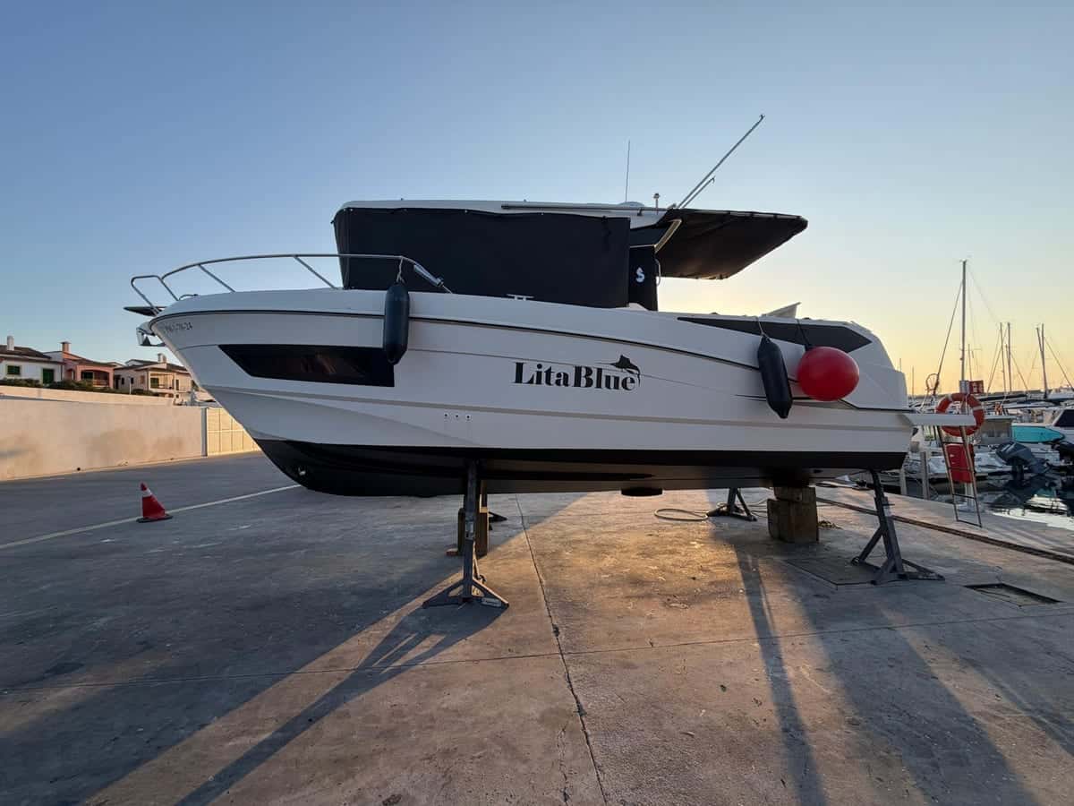 Beneteau Barracuda 9